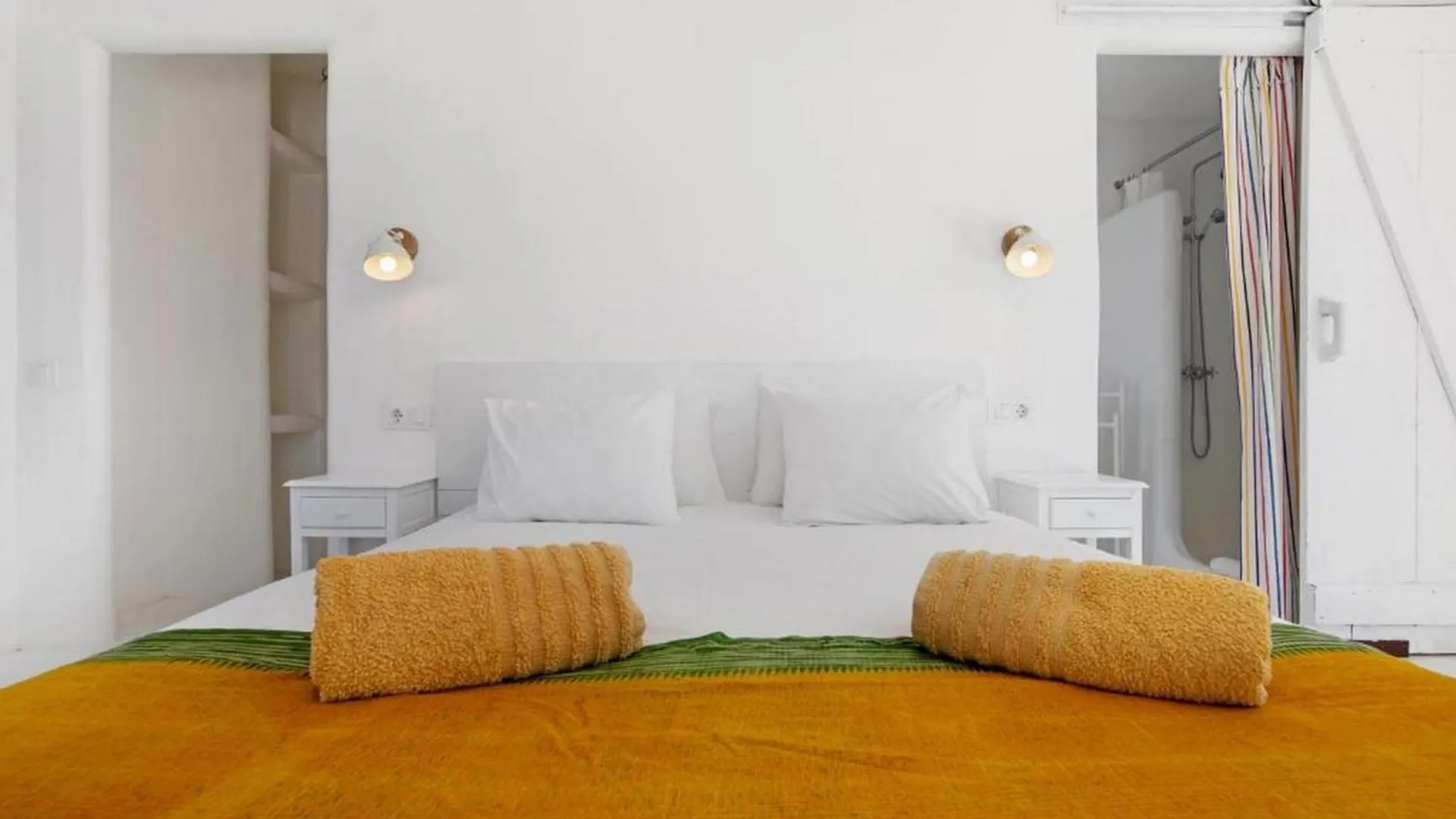 לאחארס Villa Alfonso New, With Local Traditional Style 0*,