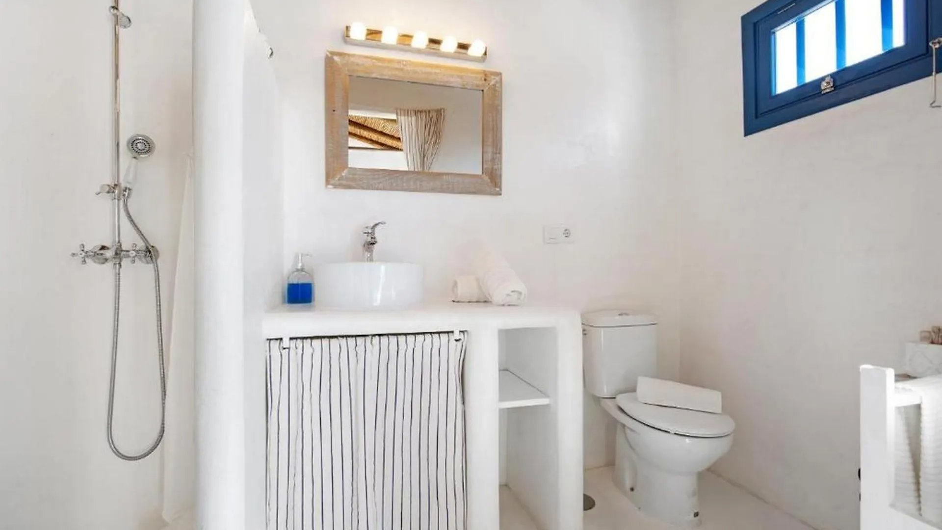 לאחארס Villa Alfonso New, With Local Traditional Style 0*,